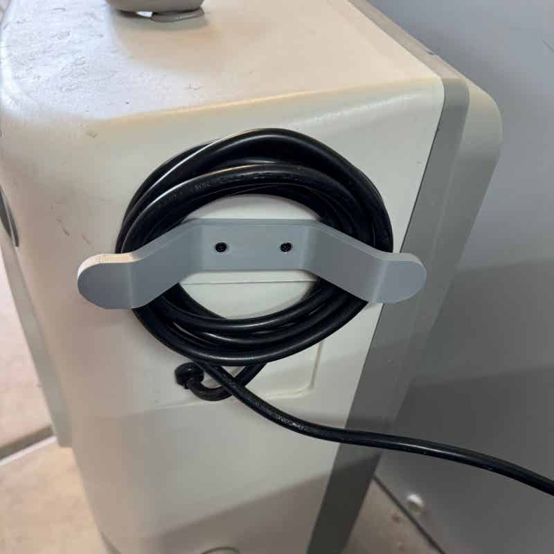 خطافات لتنظيم الكابلات على الم - مراجعة Cable Management Box وسعره